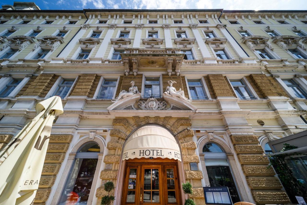 Hotel Continental Rijeka Exterior photo